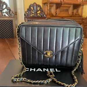 Beautiful Vintage Lamb Skin Vertical Stitch CHANEL Flap Bag!!!